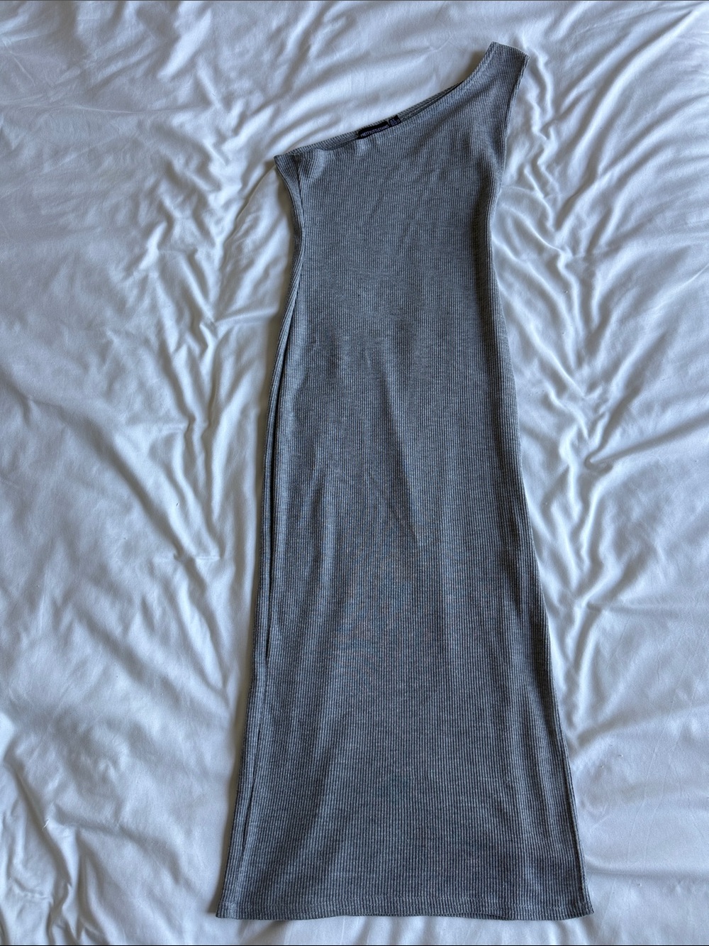 PrettyLittleThing Gray One-Shoulder Dress